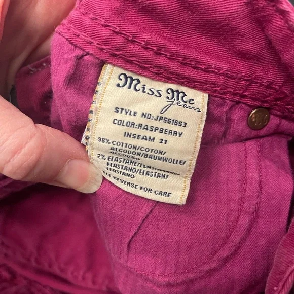 { MISS ME } 5-Pocket Low Rise Skinny Jeans pink angel wings Fuschia 29x31 inseam - Picture 5 of 11